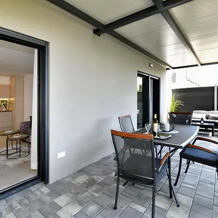 Апартаменти Calming Garden Пореч