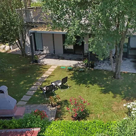 Calming Garden Lägenhet *