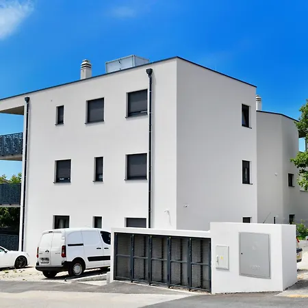 Apartman Calming Garden Poreč