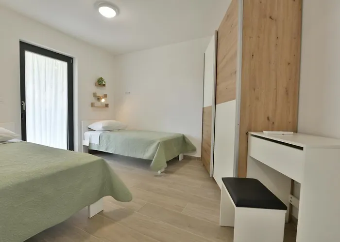 Calming Garden Apartman *