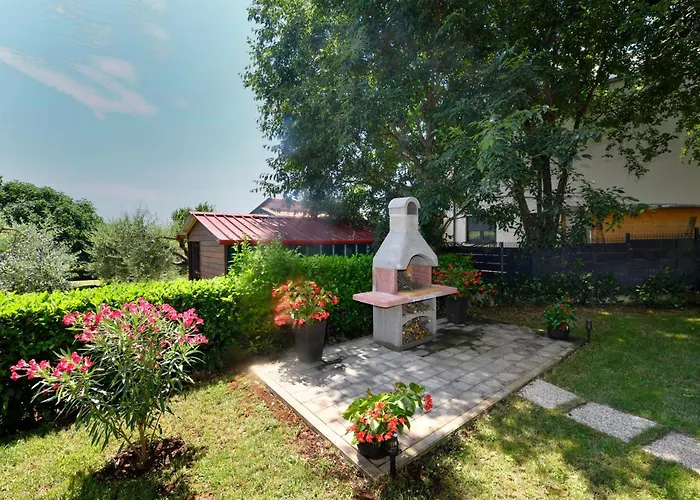 Apartman Calming Garden *