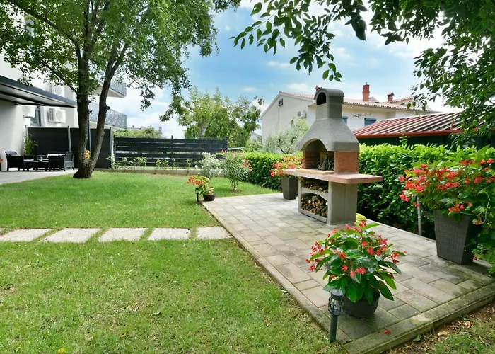 Apartman Calming Garden