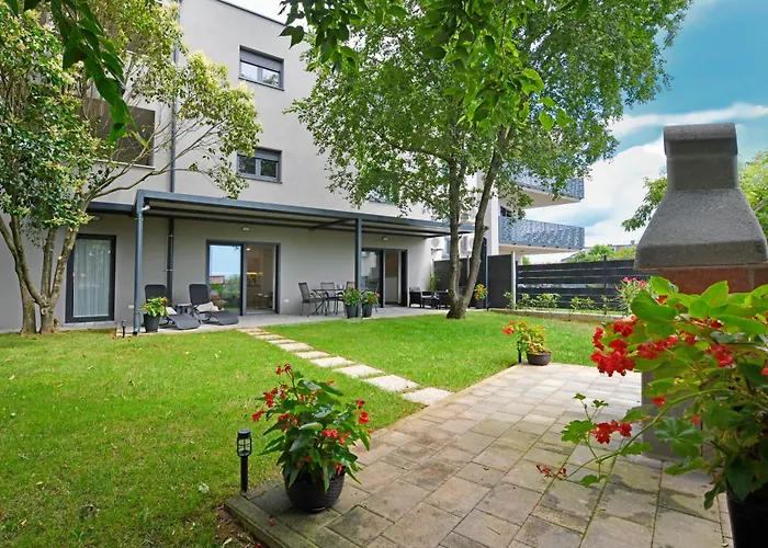 Calming Garden Poreč